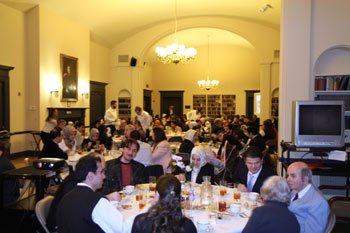 Dialog and Unity Dinner Dialog and Unity Dinner